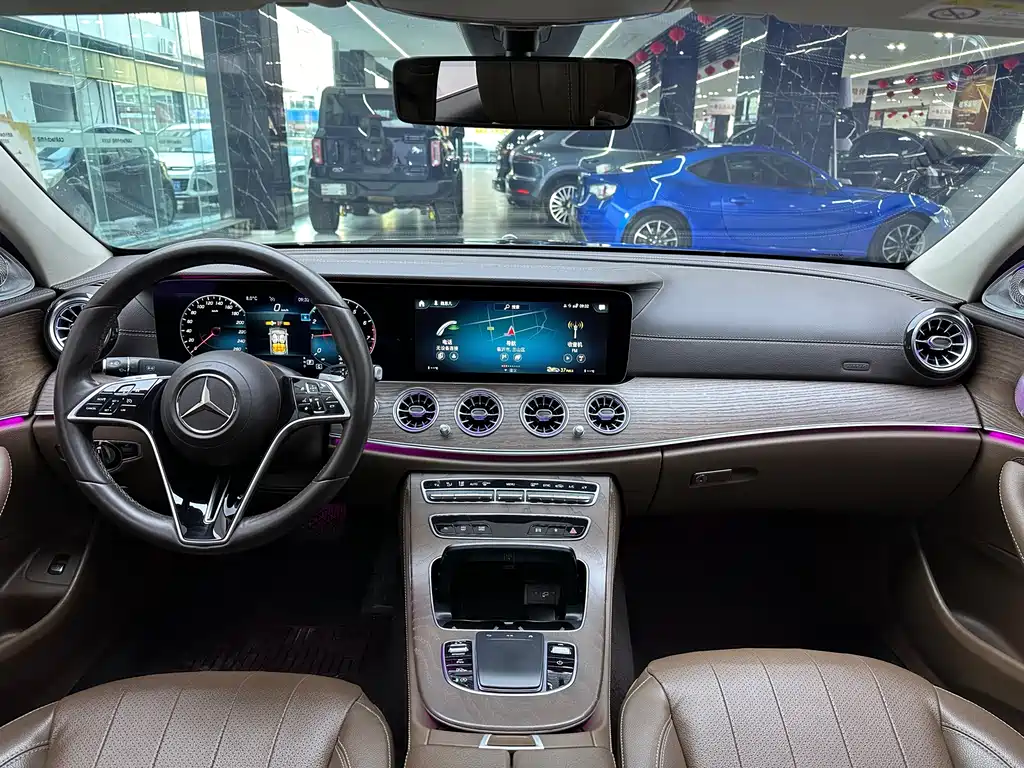 Mercedes-Benz Mercedes-Benz E-Class 2021 E 300 L Fashion Edition 2021 - thumbnail 7