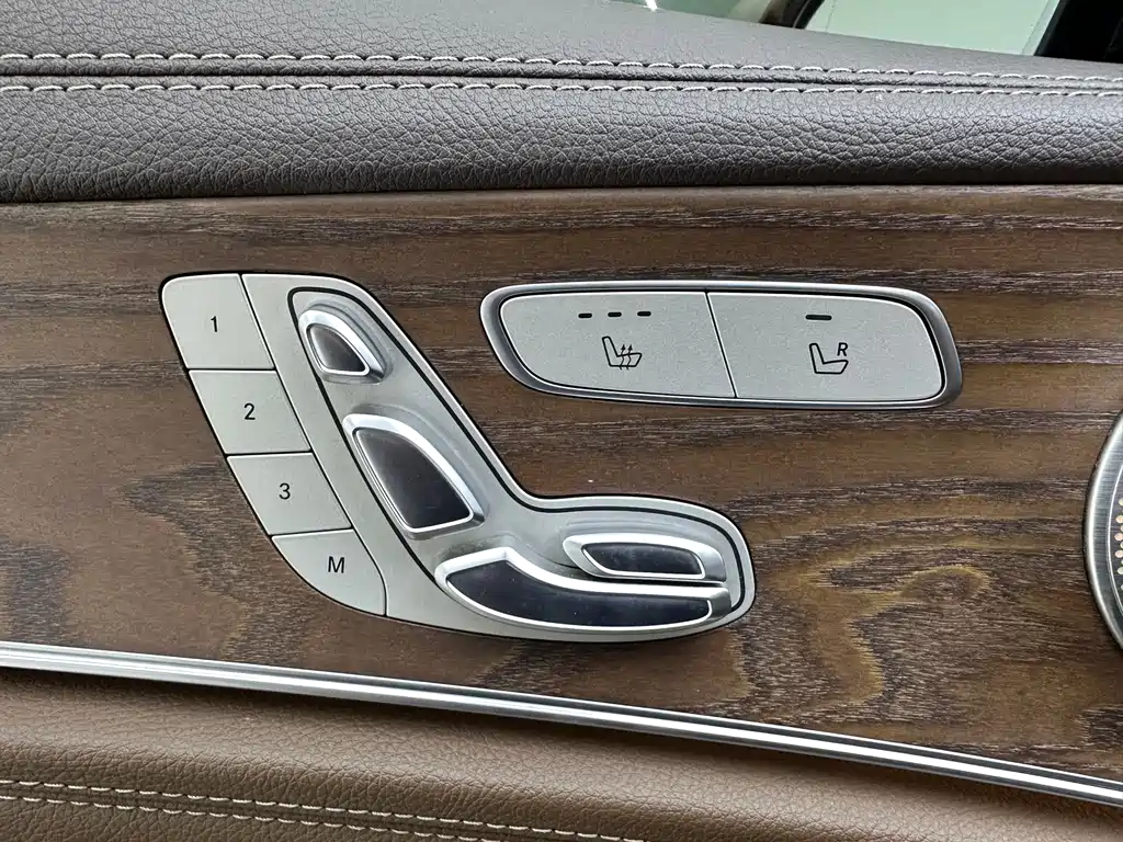 Mercedes-Benz Mercedes-Benz E-Class 2021 E 300 L Fashion Edition 2021 - thumbnail 15