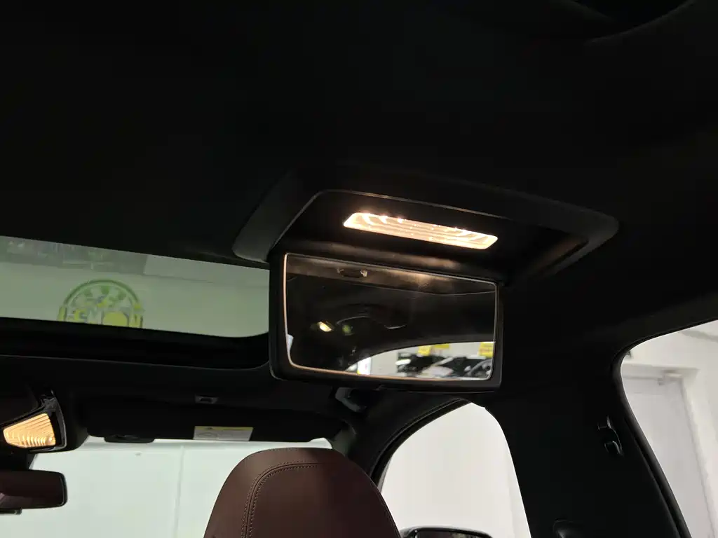 BMW BMW 5 Series 2021 530Li Leading Model M Sport Package 2021 - thumbnail 26