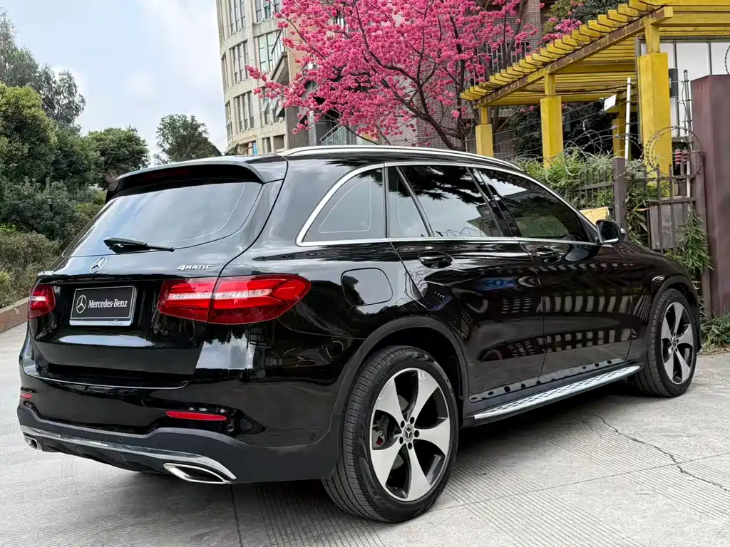 Mercedes-Benz Mercedes-Benz GLC 2018 GLC 300 4MATIC Luxury Model 2018 - thumbnail 30