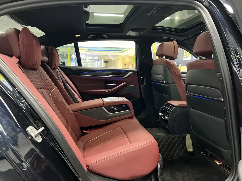 BMW BMW 5 Series 2023 530Li Premium M Sport Package 2023 - thumbnail 27