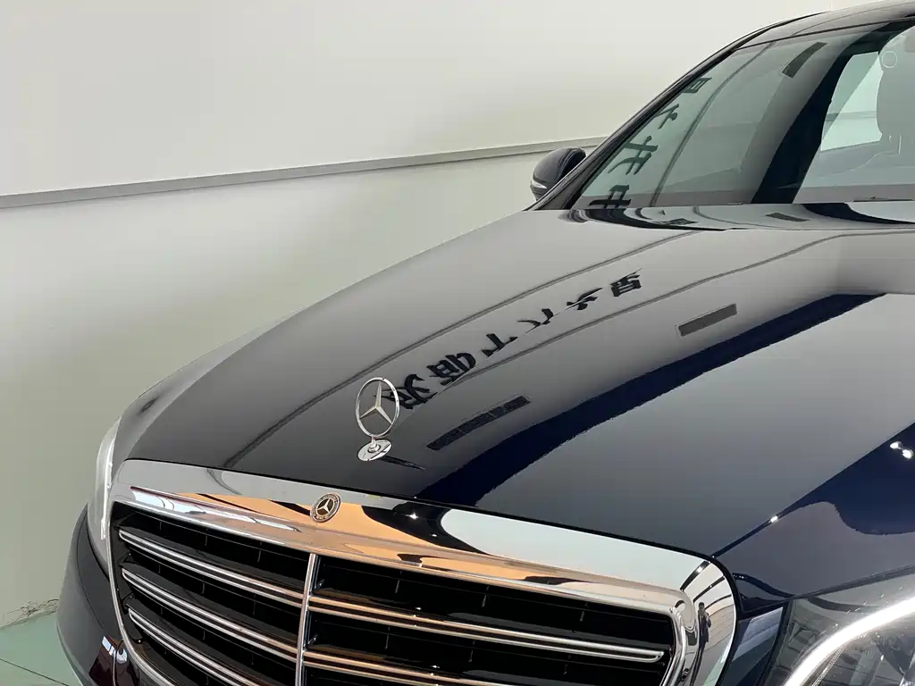 Mercedes-Benz Mercedes-Benz E-Class 2020 Model Year Facelift E 300 L Special Edition 2020 - thumbnail 3