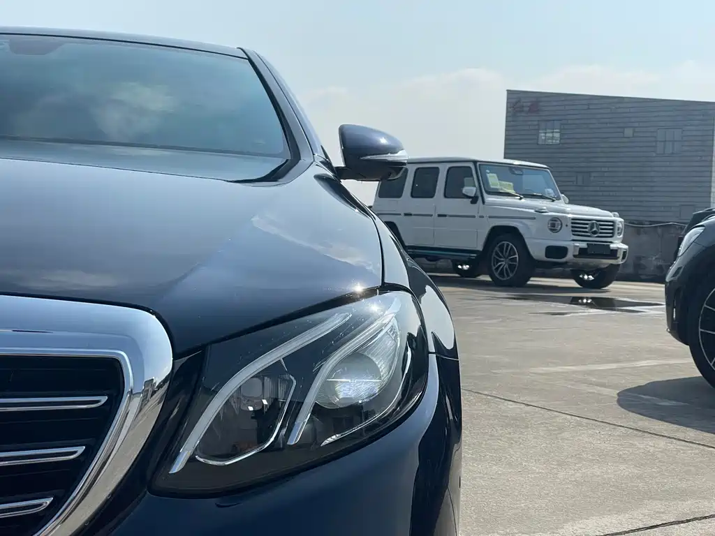 Mercedes-Benz Mercedes-Benz E-Class 2020 Model Year Facelift E 300 L Special Edition 2020 - thumbnail 4