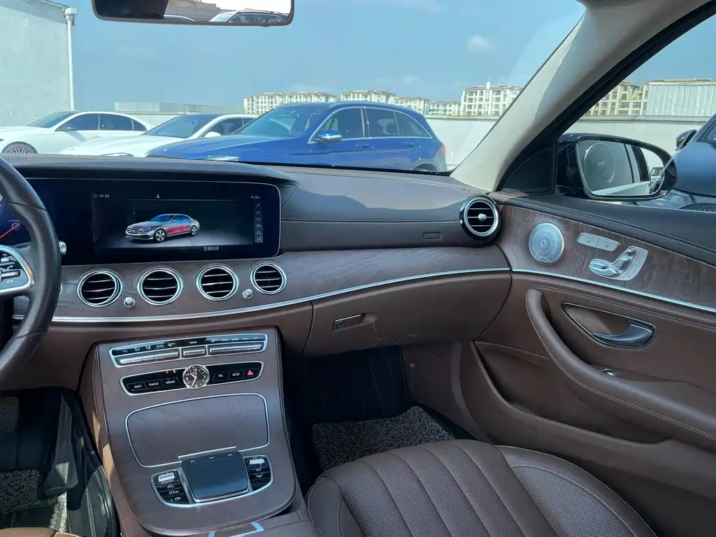 Mercedes-Benz Mercedes-Benz E-Class 2020 Model Year Facelift E 300 L Special Edition 2020 - thumbnail 13