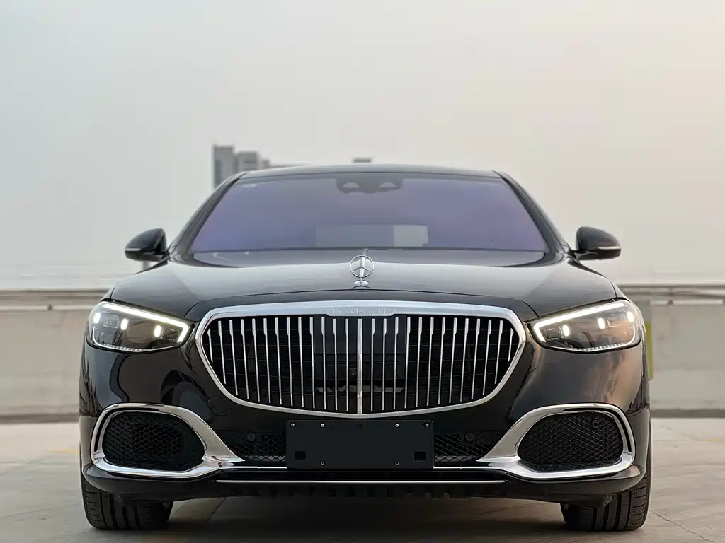 Mercedes-Benz Maybach S-Class 2021 S 580 4MATIC 2022 - thumbnail 2