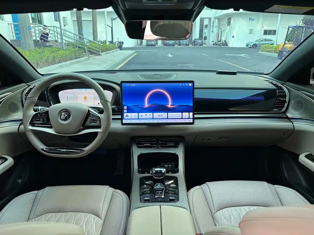 BYD BYD Han 2024 DM-i Glory Edition 200KM Flagship Model 2024 - thumbnail 10