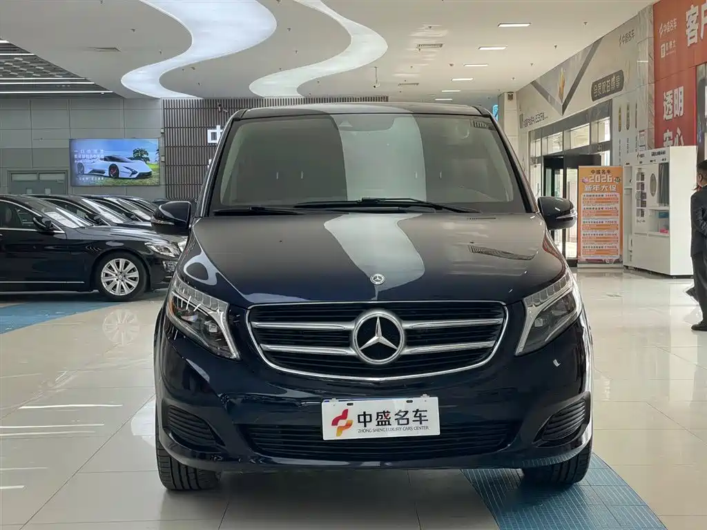 Mercedes-Benz Mercedes-Benz V-Class 2017 V 260 L Edition 2018 - thumbnail 2