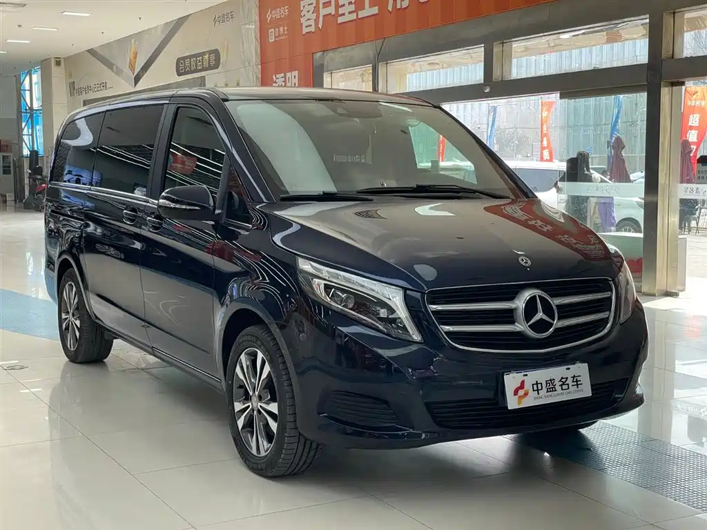 Mercedes-Benz Mercedes-Benz V-Class 2017 V 260 L Edition 2018 - thumbnail 3