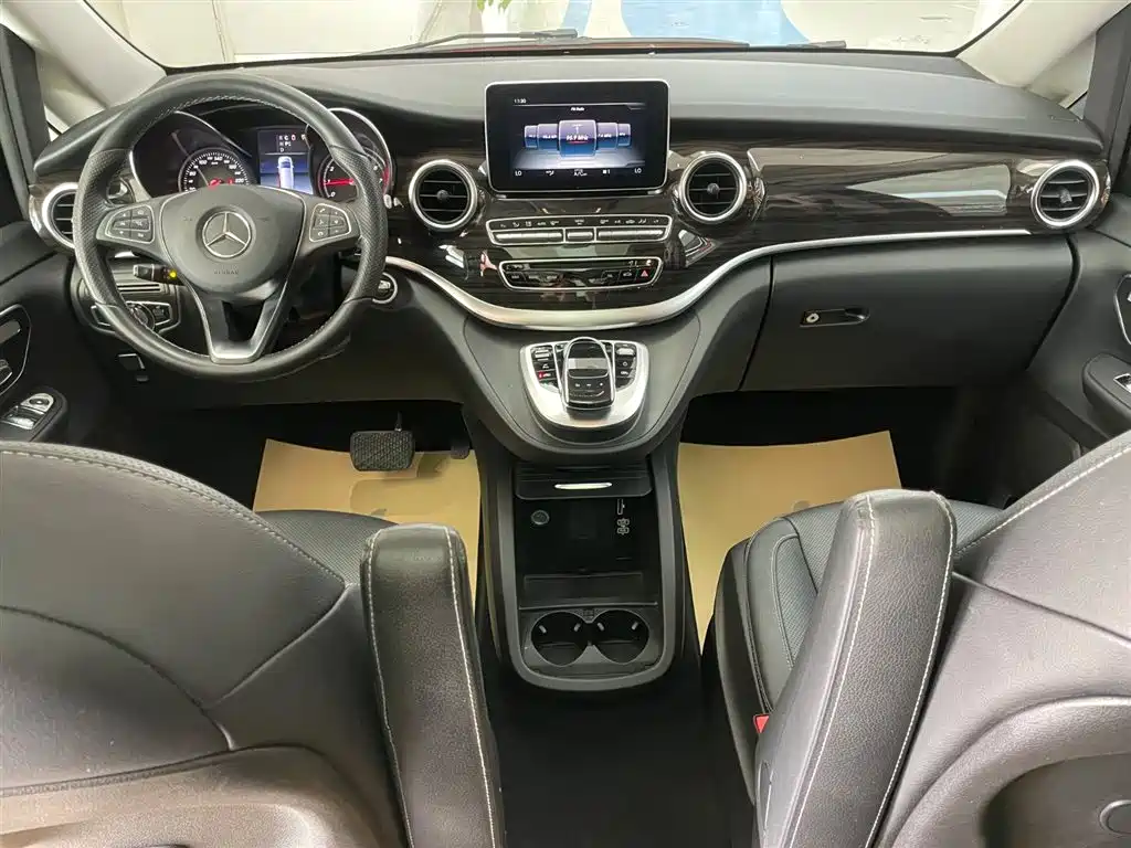 Mercedes-Benz Mercedes-Benz V-Class 2017 V 260 L Edition 2018 - thumbnail 16