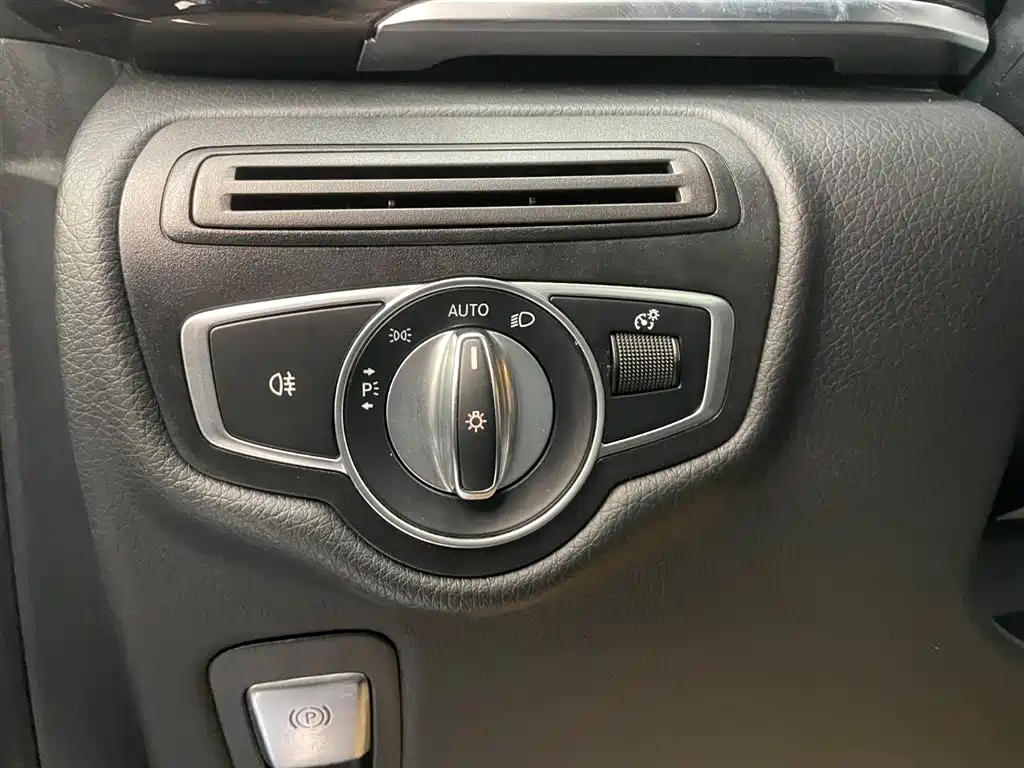 Mercedes-Benz Mercedes-Benz V-Class 2017 V 260 L Edition 2018 - thumbnail 19