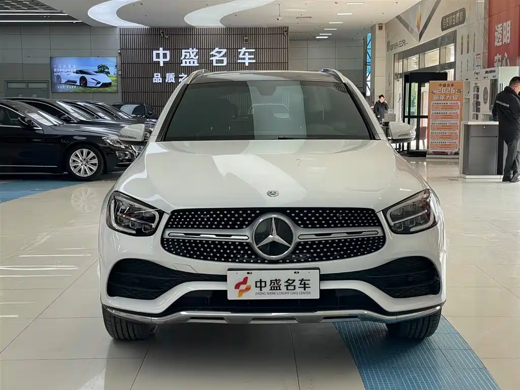 Mercedes-Benz Mercedes-Benz GLC 2020 GLC 260 L 4MATIC Luxury 2019 - thumbnail 2