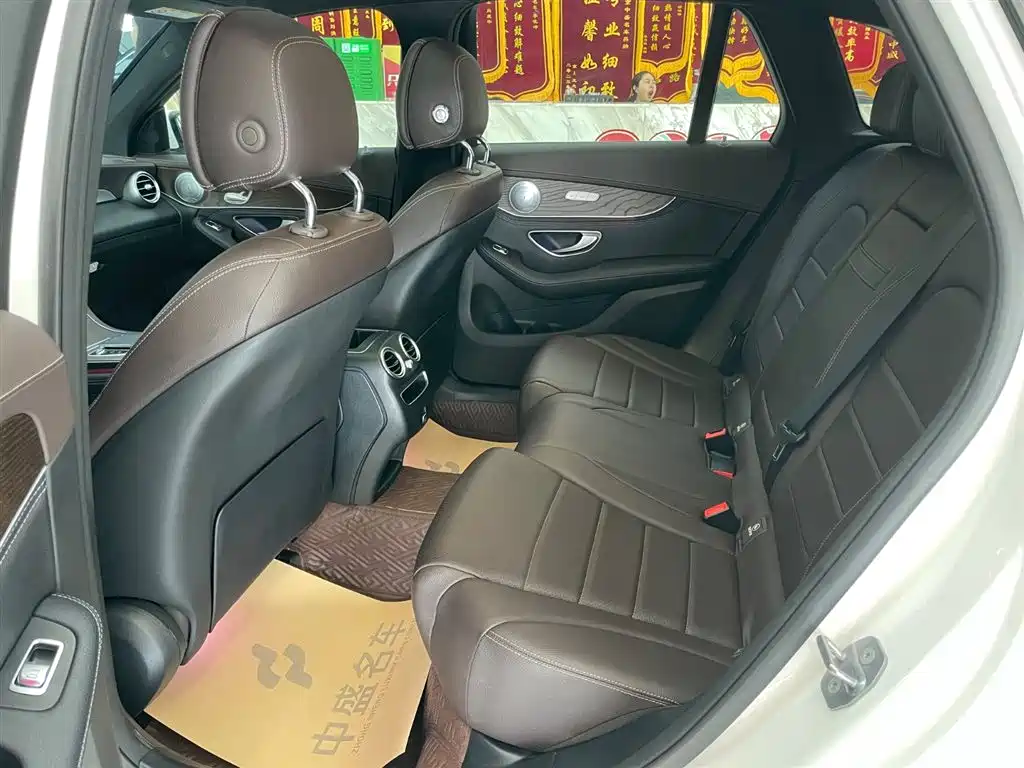 Mercedes-Benz Mercedes-Benz GLC 2020 GLC 260 L 4MATIC Luxury 2019 - thumbnail 15