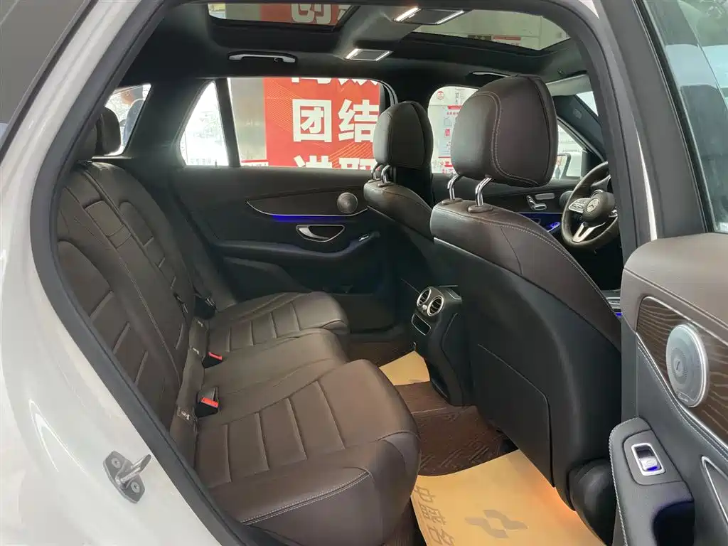 Mercedes-Benz Mercedes-Benz GLC 2020 GLC 260 L 4MATIC Luxury 2019 - thumbnail 18