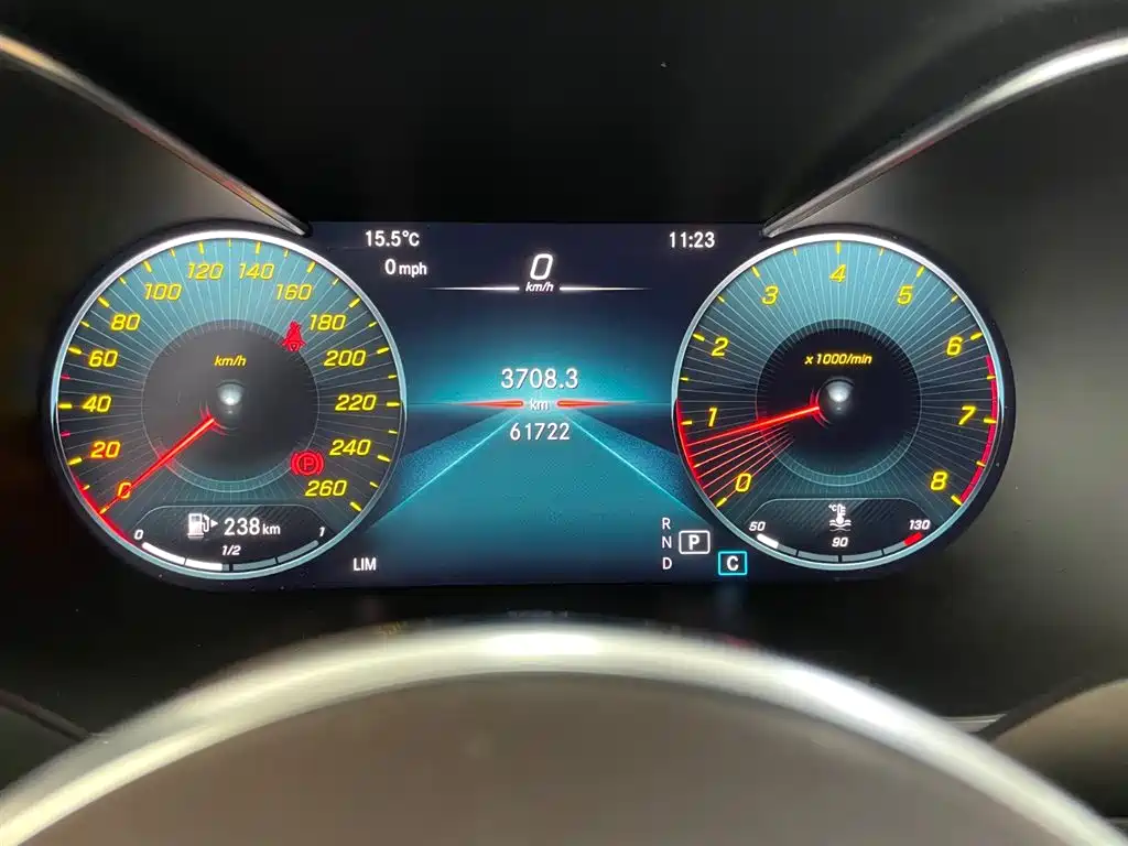 Mercedes-Benz Mercedes-Benz GLC 2020 GLC 260 L 4MATIC Luxury 2019 - thumbnail 22