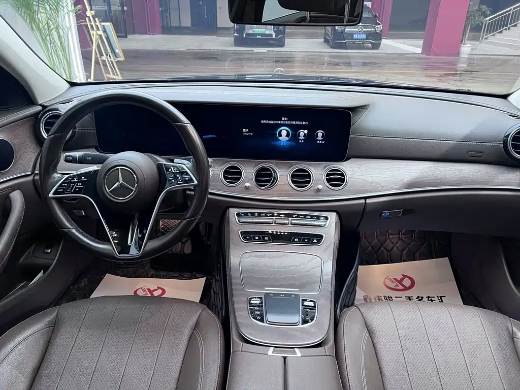 Mercedes-Benz Mercedes-Benz E-Class 2021 Model Year Facelift E 300 L Fashion Edition 2023 - thumbnail 6