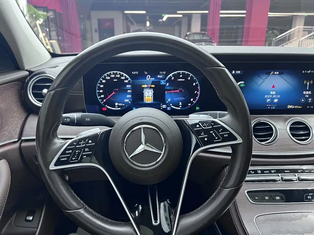 Mercedes-Benz Mercedes-Benz E-Class 2021 Model Year Facelift E 300 L Fashion Edition 2023 - thumbnail 8