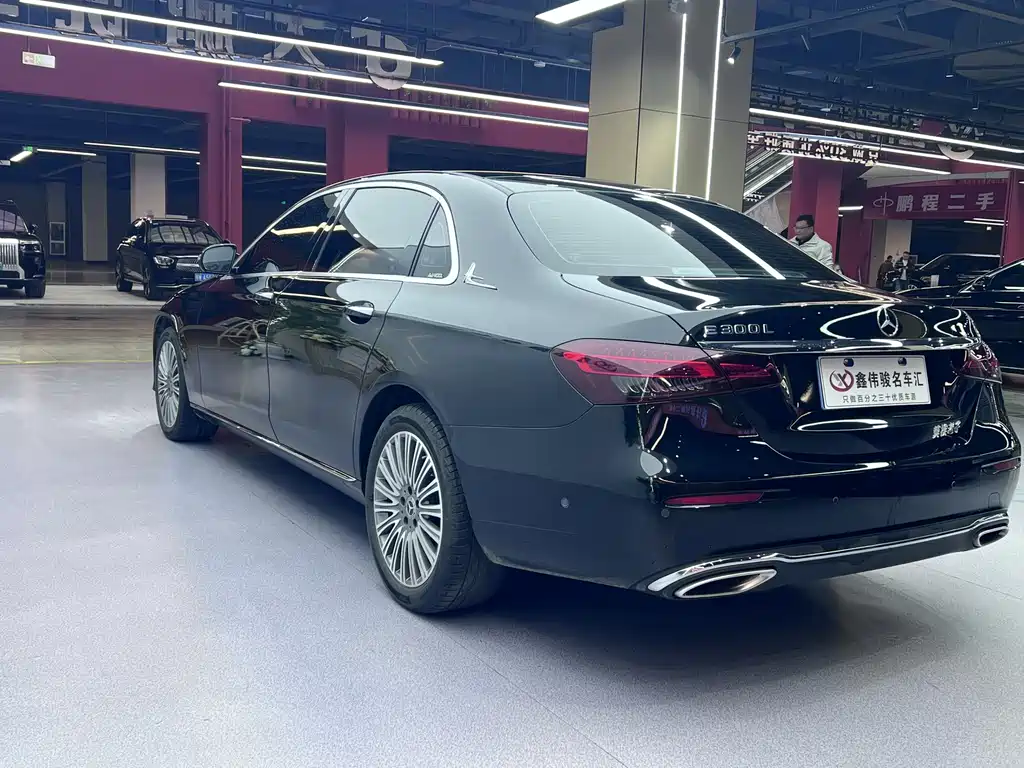 Mercedes-Benz Mercedes-Benz E-Class 2021 Model Year Facelift E 300 L Fashion Edition 2023 - thumbnail 15
