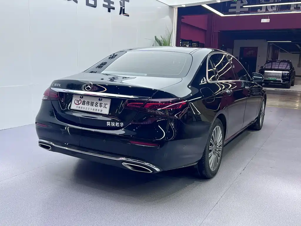 Mercedes-Benz Mercedes-Benz E-Class 2021 Model Year Facelift E 300 L Fashion Edition 2023 - thumbnail 16