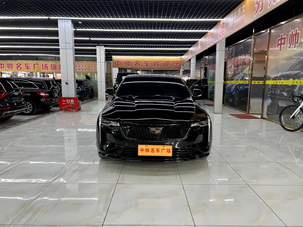 Cadillac Cadillac CT4 2022 28T Luxury 2022 - thumbnail 2