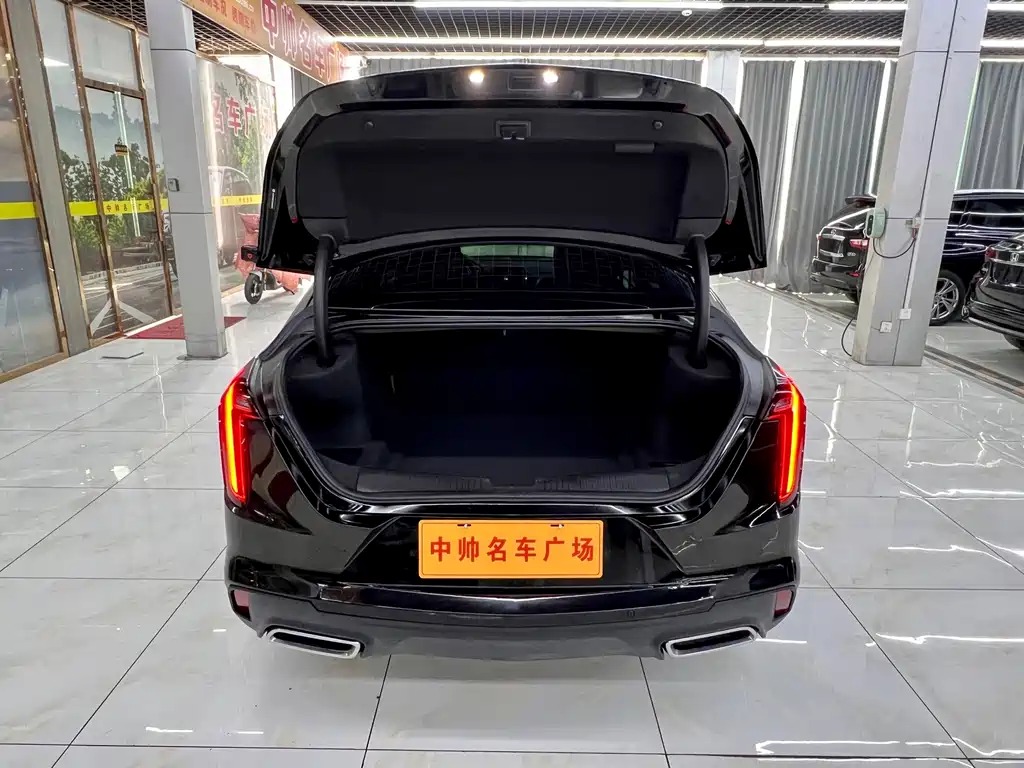Cadillac Cadillac CT4 2022 28T Luxury 2022 - thumbnail 8