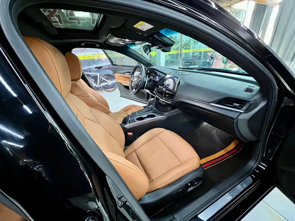 Cadillac Cadillac CT4 2022 28T Luxury 2022 - thumbnail 15