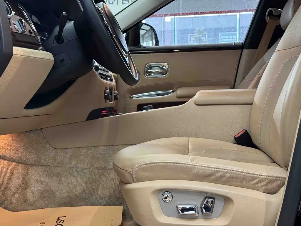Rolls-Royce Ghost 2010 6.6T Standard Edition 2013 - thumbnail 16