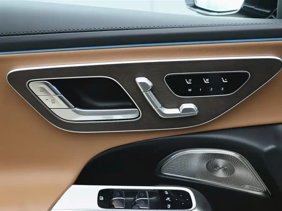 Mercedes-Benz Mercedes-Benz E-Class 2026 E 300 L Luxury Model 2026 - thumbnail 11