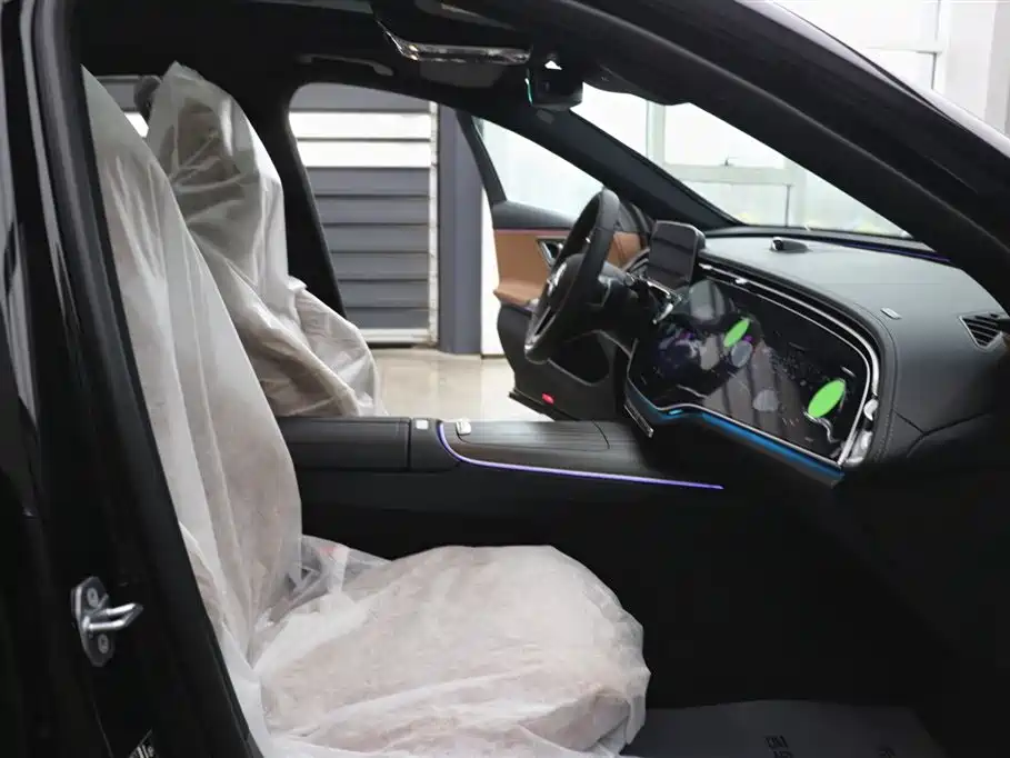 Mercedes-Benz Mercedes-Benz E-Class 2026 E 300 L Luxury Model 2026 - thumbnail 24