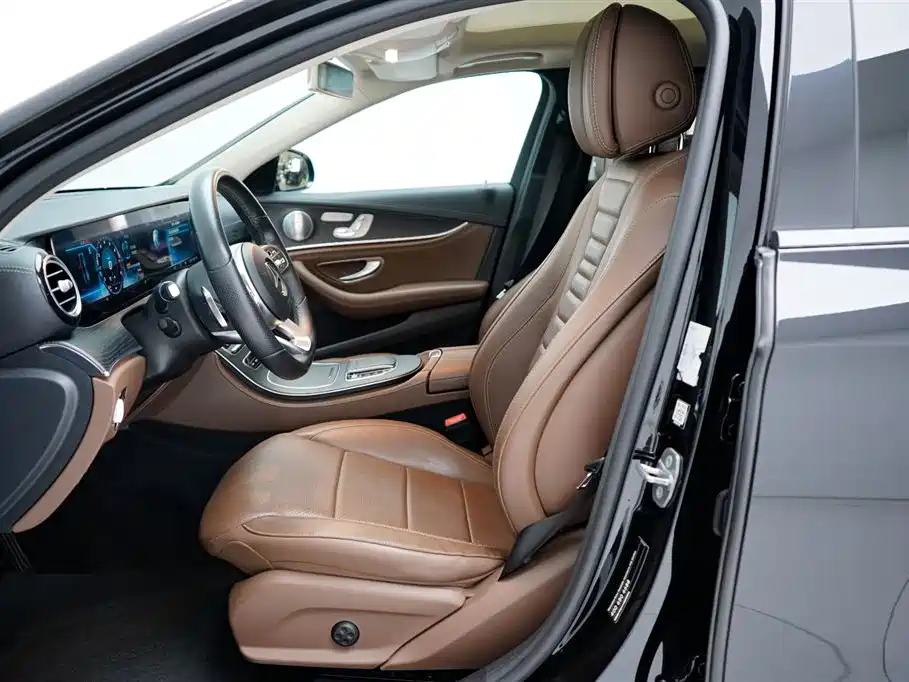 Mercedes-Benz Mercedes-Benz E-Class 2019 Model Year Facelift E 300 L Sport Luxury Edition 2019 - thumbnail 5