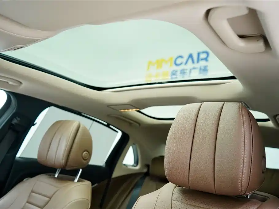 Mercedes-Benz Mercedes-Benz E-Class 2019 Model Year Facelift E 300 L Sport Luxury Edition 2019 - thumbnail 7