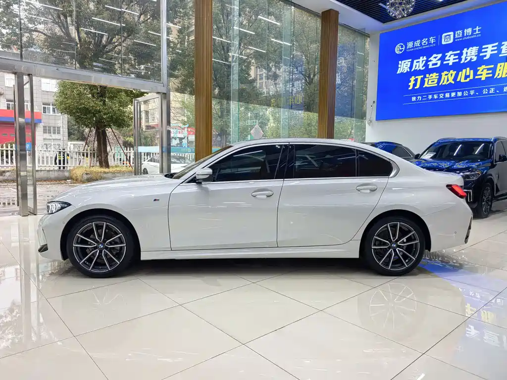 BMW BMW 3 Series 2025 325Li M Sport Package 2025 - thumbnail 4