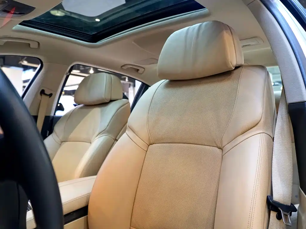 BMW BMW 7 Series 2010 4.4T Hybrid 2012 - thumbnail 7