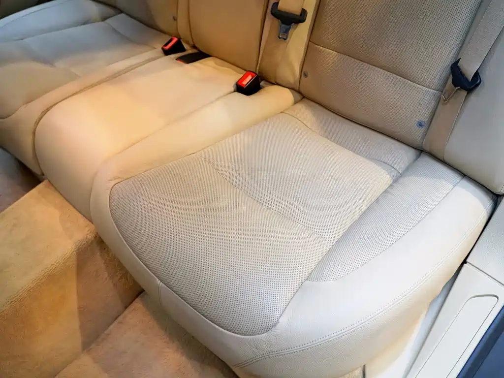 BMW BMW 7 Series 2010 4.4T Hybrid 2012 - thumbnail 9