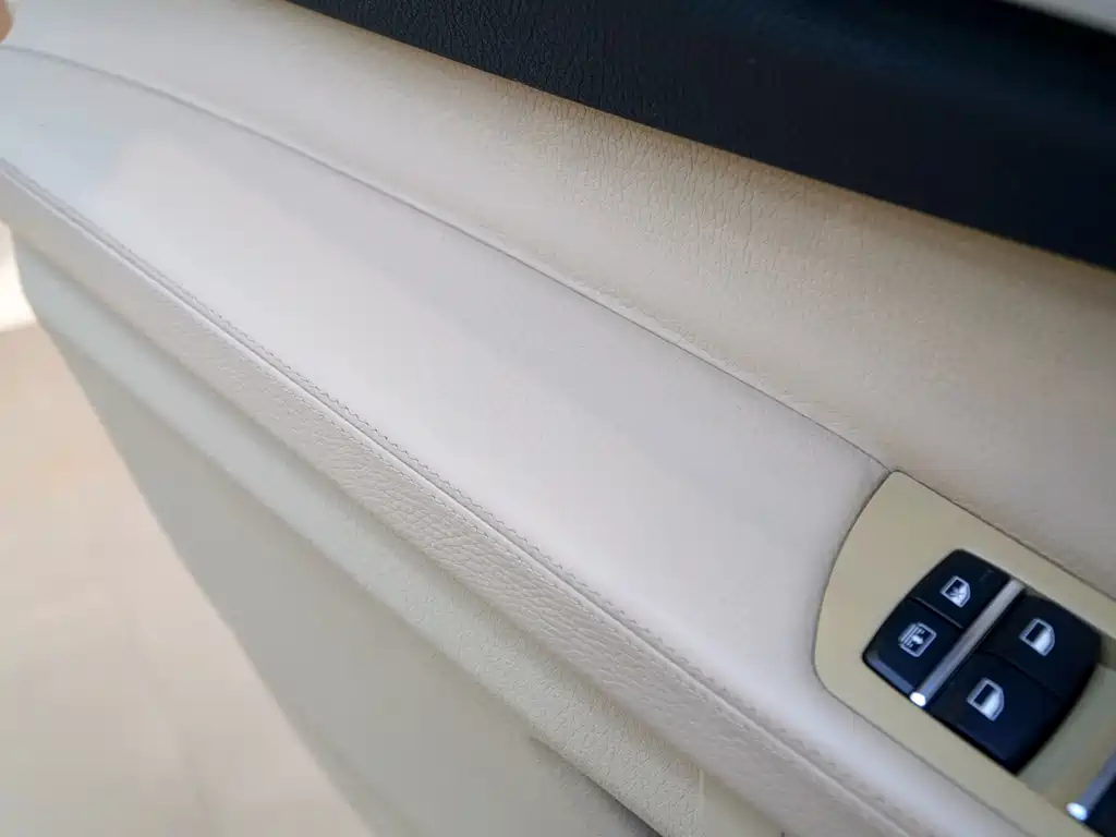 BMW BMW 7 Series 2010 4.4T Hybrid 2012 - thumbnail 11