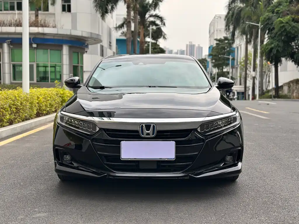 Honda Honda Accord 2022 Hybrid 2.0L Sharp Edition 2023 - thumbnail 2
