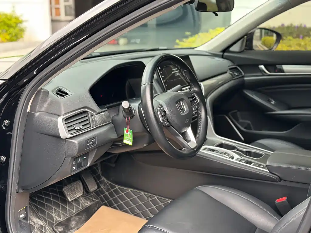 Honda Honda Accord 2022 Hybrid 2.0L Sharp Edition 2023 - thumbnail 13