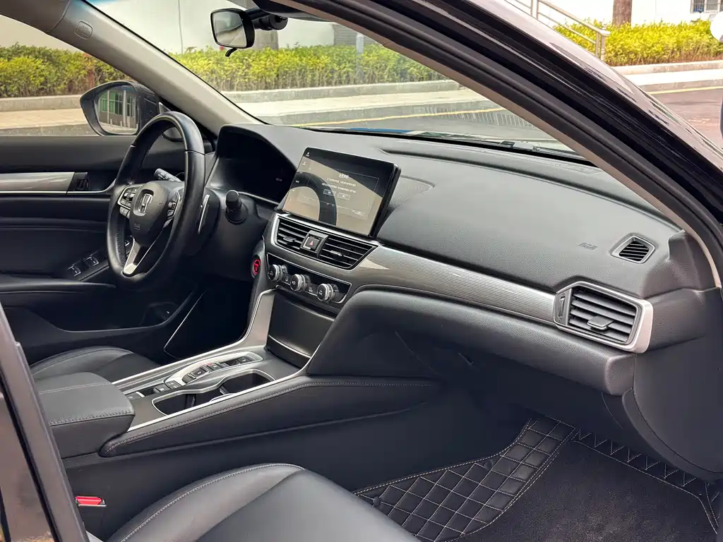 Honda Honda Accord 2022 Hybrid 2.0L Sharp Edition 2023 - thumbnail 14