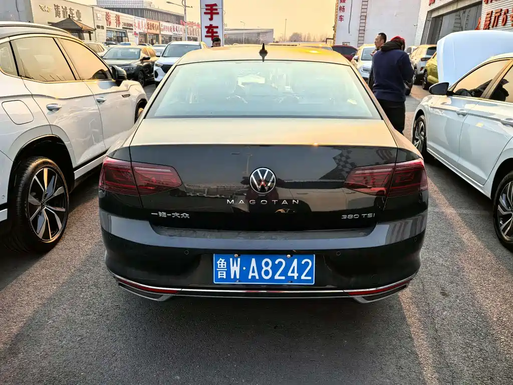 Volkswagen Magotan 2026 3000th Selection 380TSI DSG Luxury 2026 - thumbnail 4