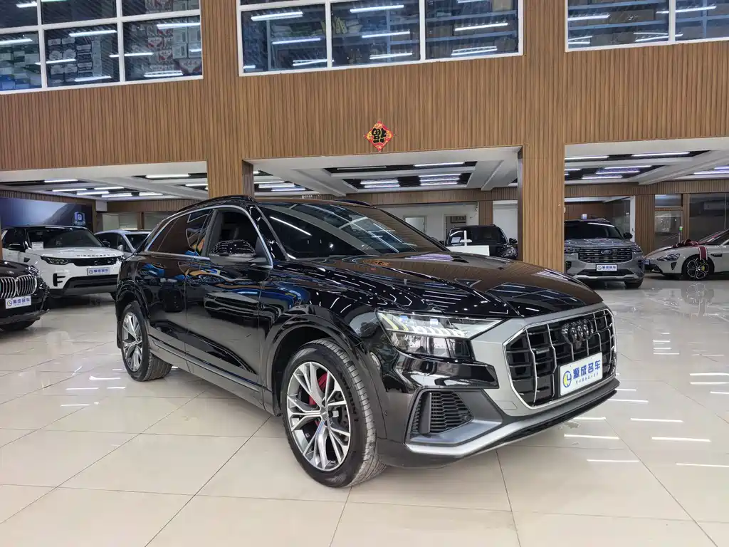 Audi Audi Q8 2019 55 TFSI Premium Dynamic Model 2020 - thumbnail 3