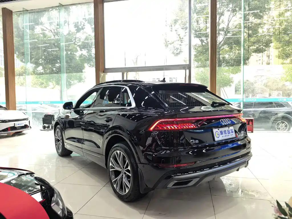 Audi Audi Q8 2019 55 TFSI Premium Dynamic Model 2020 - thumbnail 7