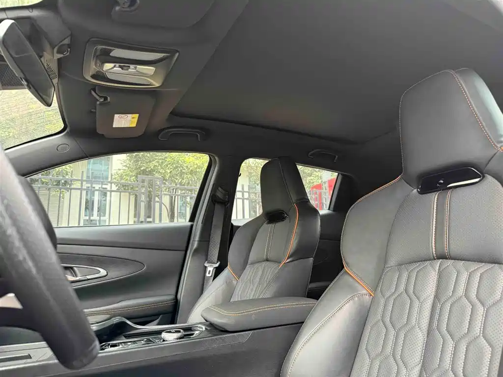 Changan Changan UNI-T 2022 1.5T Premium 2022 - thumbnail 8