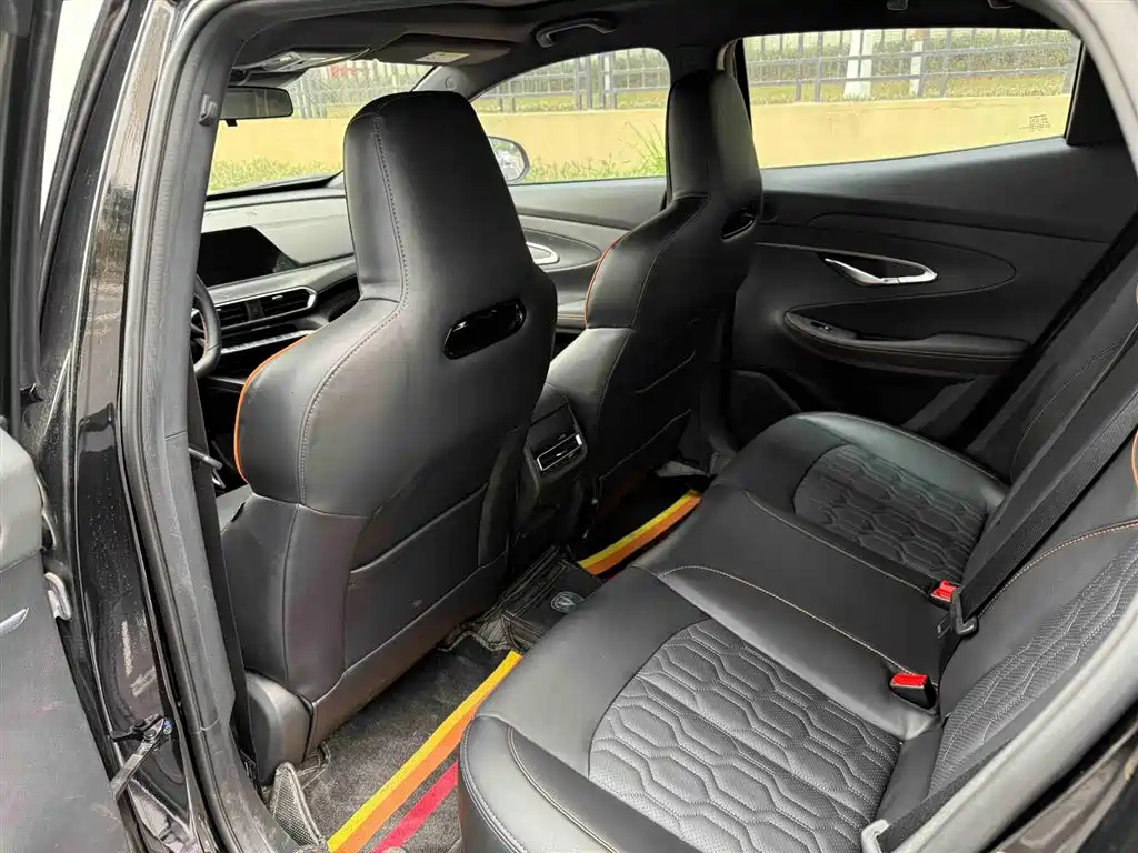 Changan Changan UNI-T 2022 1.5T Premium 2022 - thumbnail 9