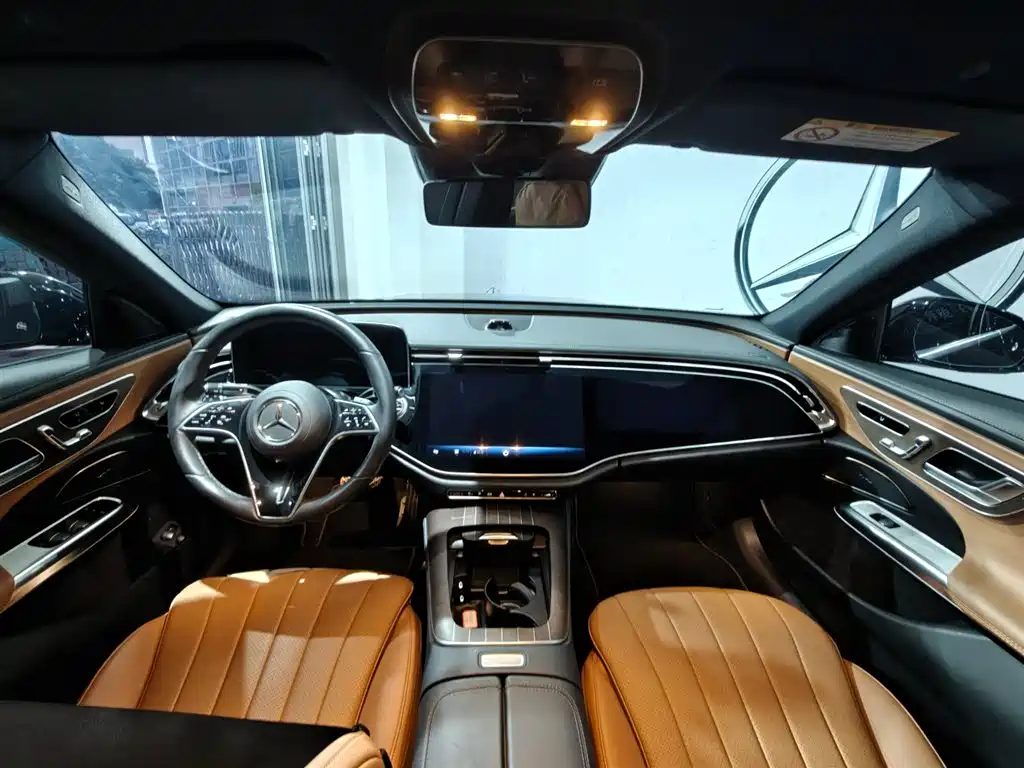 Mercedes-Benz Mercedes-Benz E-Class 2024 E 350 e L Plug-in Hybrid Sedan 2024 - thumbnail 11