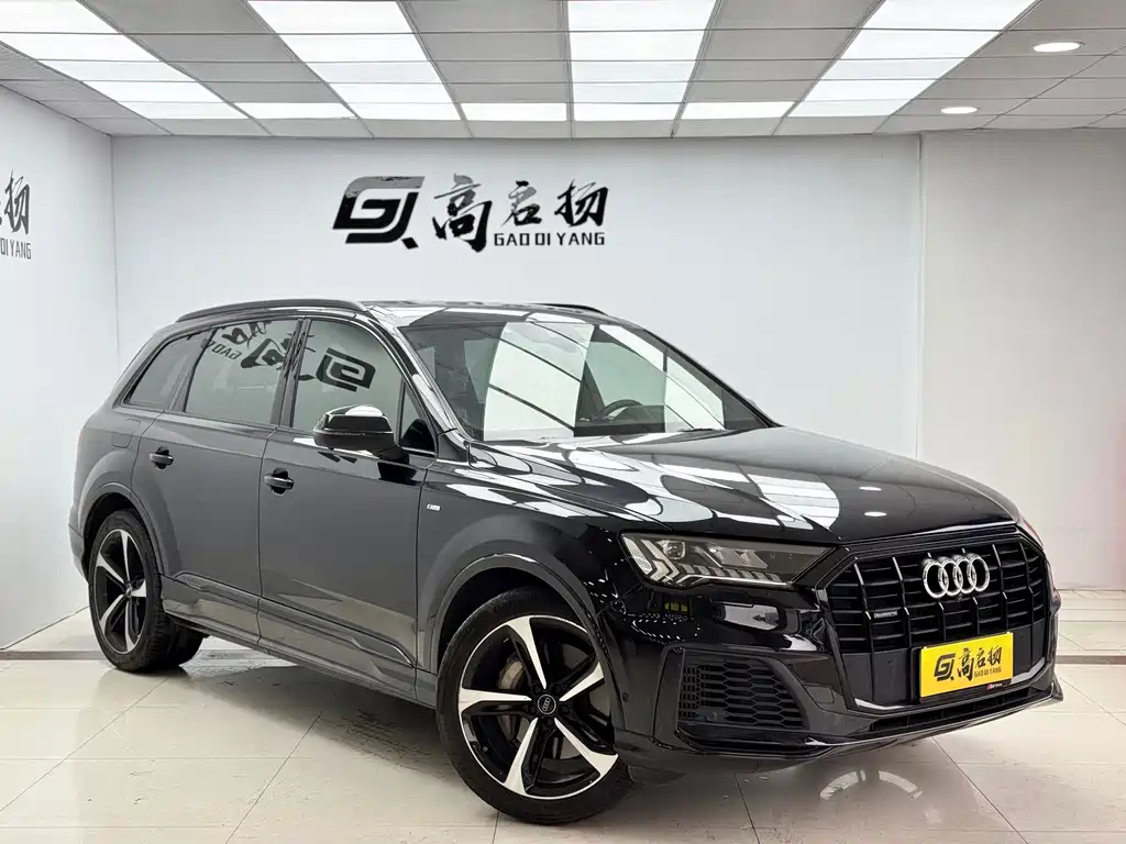 Audi Audi Q7 2020 55 TFSI quattro Black Knight Special Edition 2020 - thumbnail 3