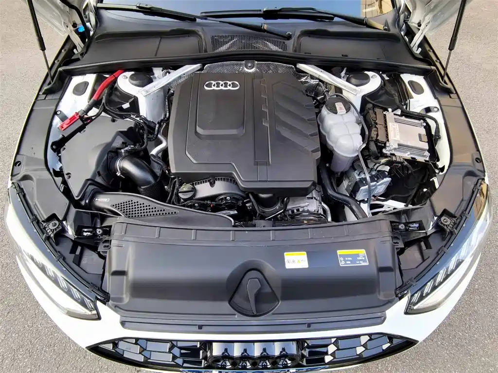 Audi Audi A4L 2023 40 TFSI quattro Luxury Dynamic Edition 2023 - thumbnail 8