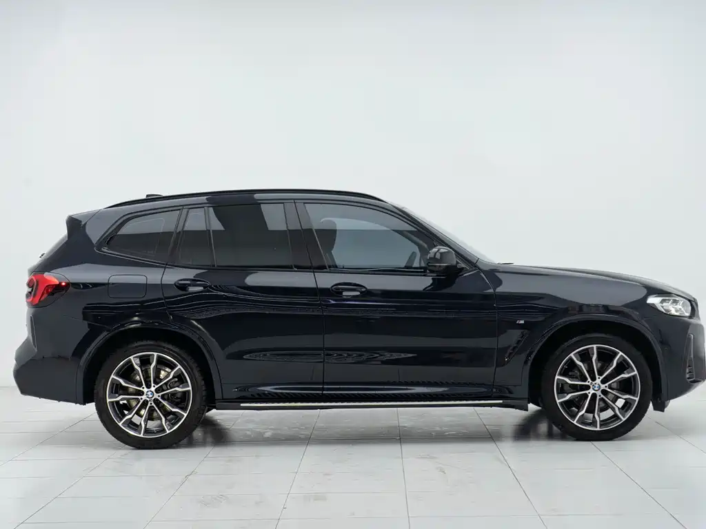 BMW BMW X3 2022 facelift xDrive30i Leading Model M Night Package 2024 - thumbnail 3