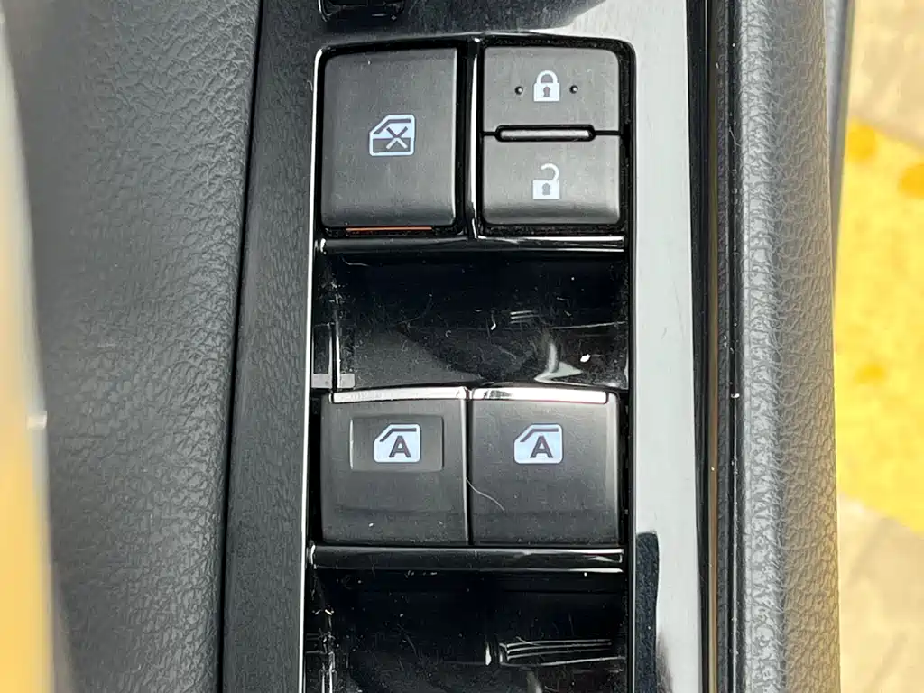 Toyota Toyota Camry 2019 2.5G Luxury Edition China V 2020 - thumbnail 9
