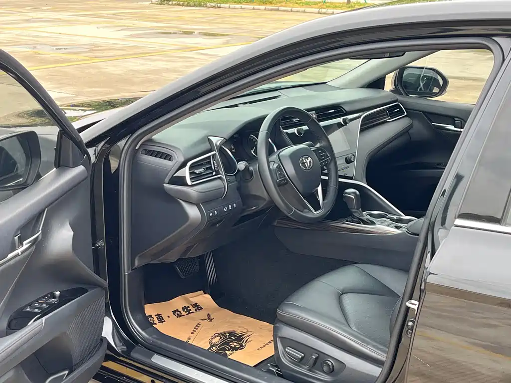 Toyota Toyota Camry 2019 2.5G Luxury Edition China V 2020 - thumbnail 15