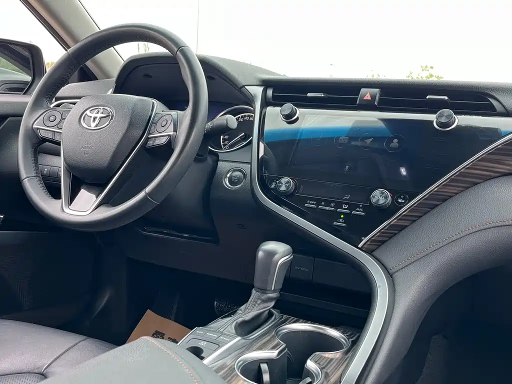 Toyota Toyota Camry 2019 2.5G Luxury Edition China V 2020 - thumbnail 20