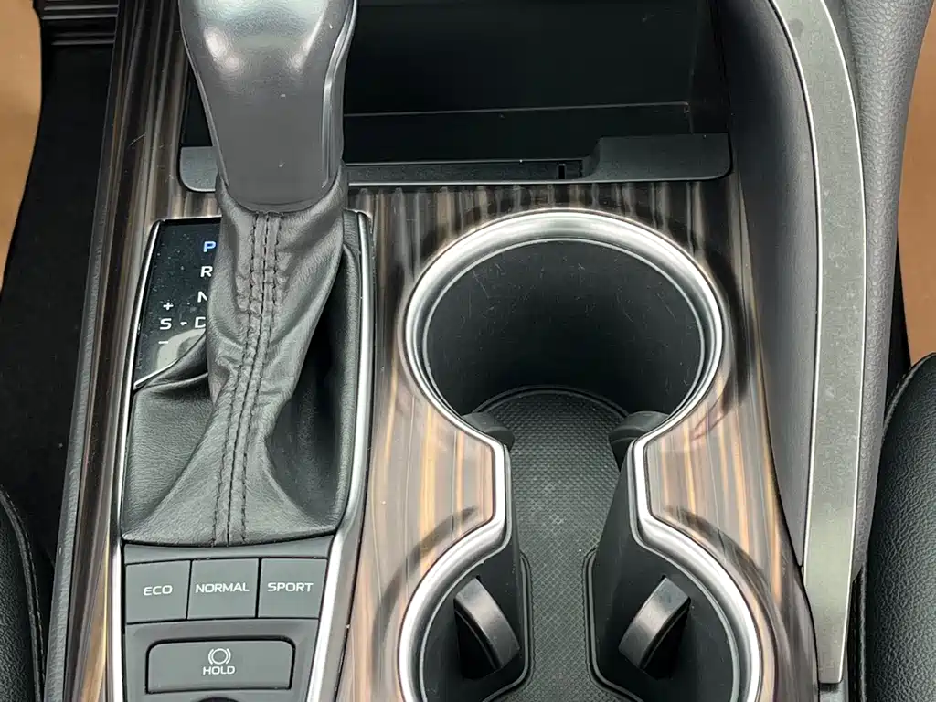 Toyota Toyota Camry 2019 2.5G Luxury Edition China V 2020 - thumbnail 23